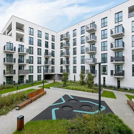 Stylish Strzelecka With Parking By Renters