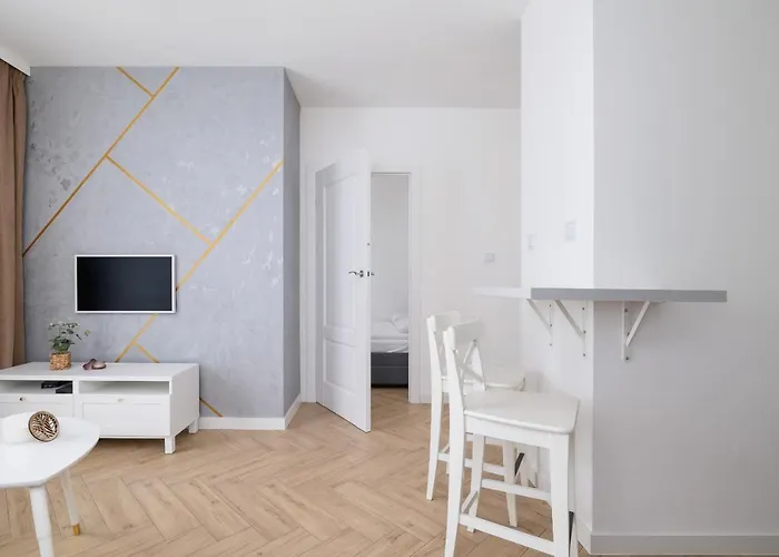 Stylish Strzelecka With Parking By Renters *