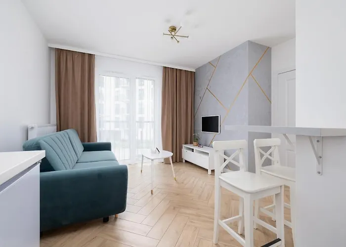Apartment Stylish Strzelecka With Parking By Renters